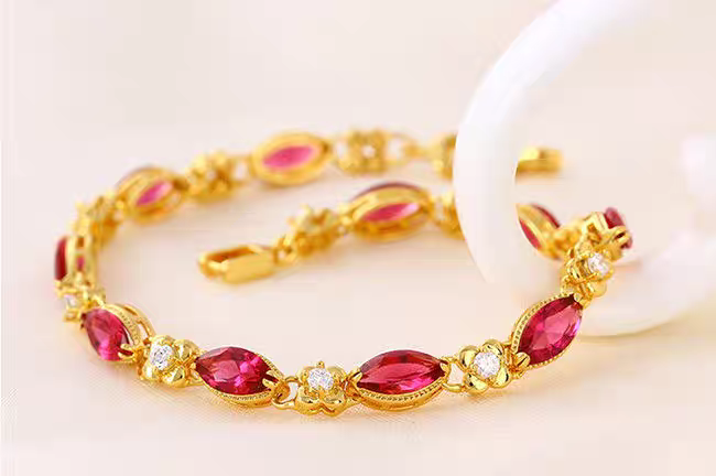 18K Gold Red Gemstone Bracelet