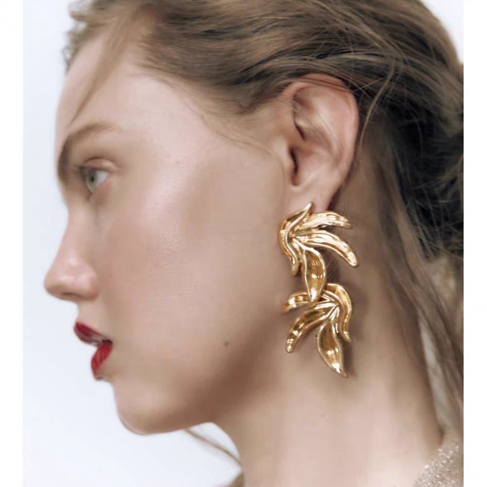 Brenda Leaf Earrings